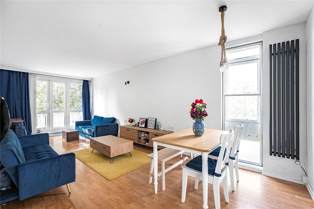 Property photo 1 of 16 Reception/Dining