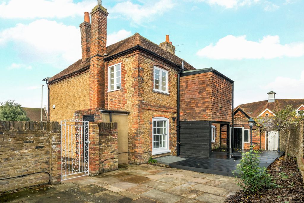 Additional image 22 of 4 bed detached house for saleGodalming, Surrey GU7