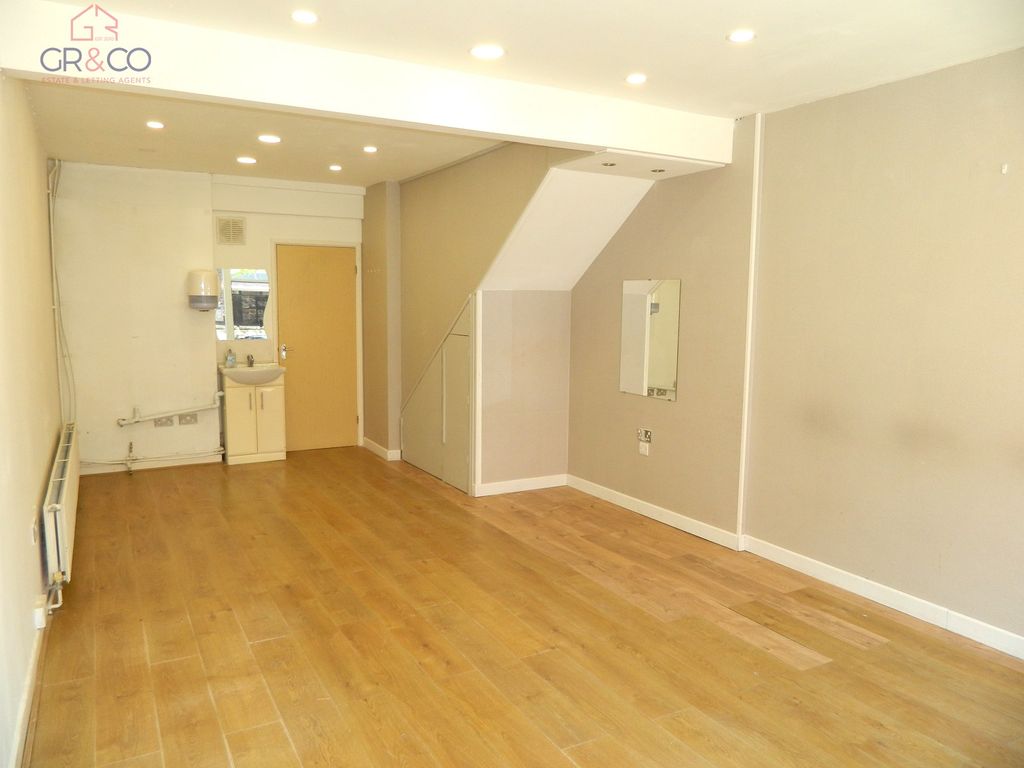 Property photo 2 of 13 Not Specified