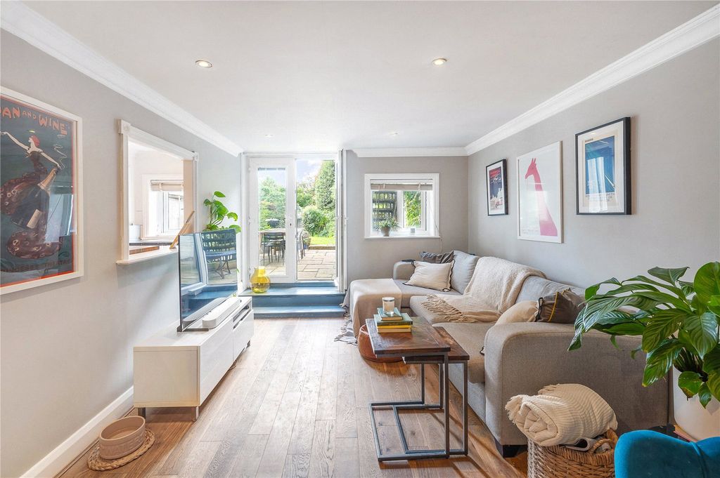 Property photo 1 of 14 Picture No. 08