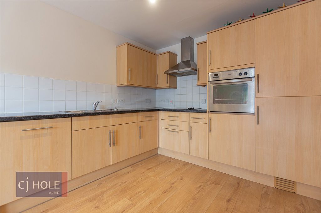 Property photo 3 of 13 Picture No. 19