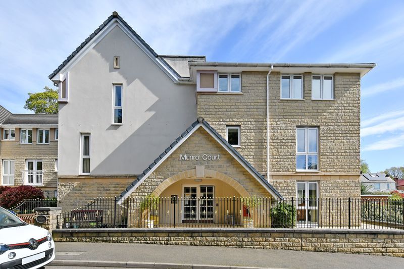 Property photo 1 of 23 Munro Court