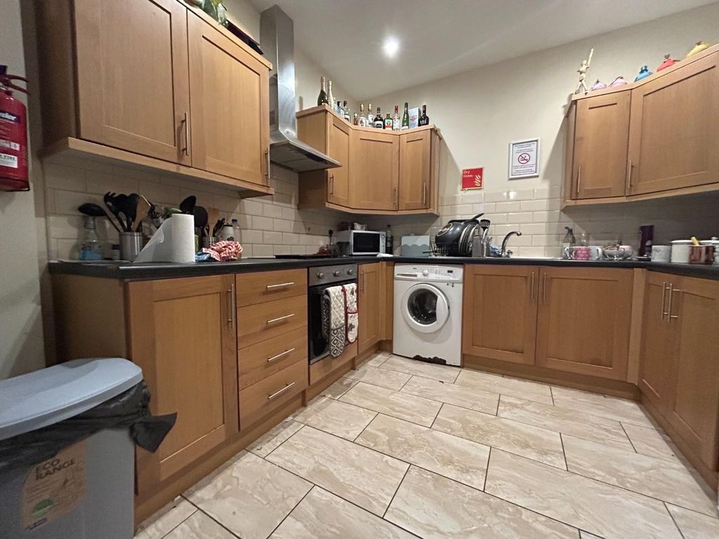 Property photo 3 of 8 Img_0928.Jpg
