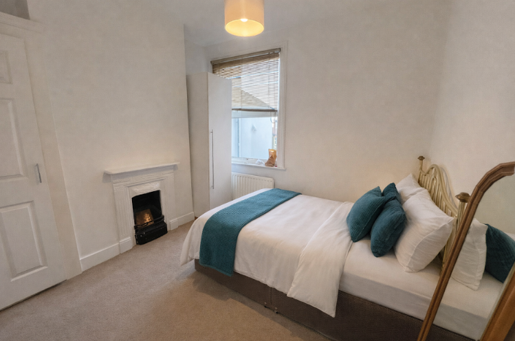 Property photo 3 of 4