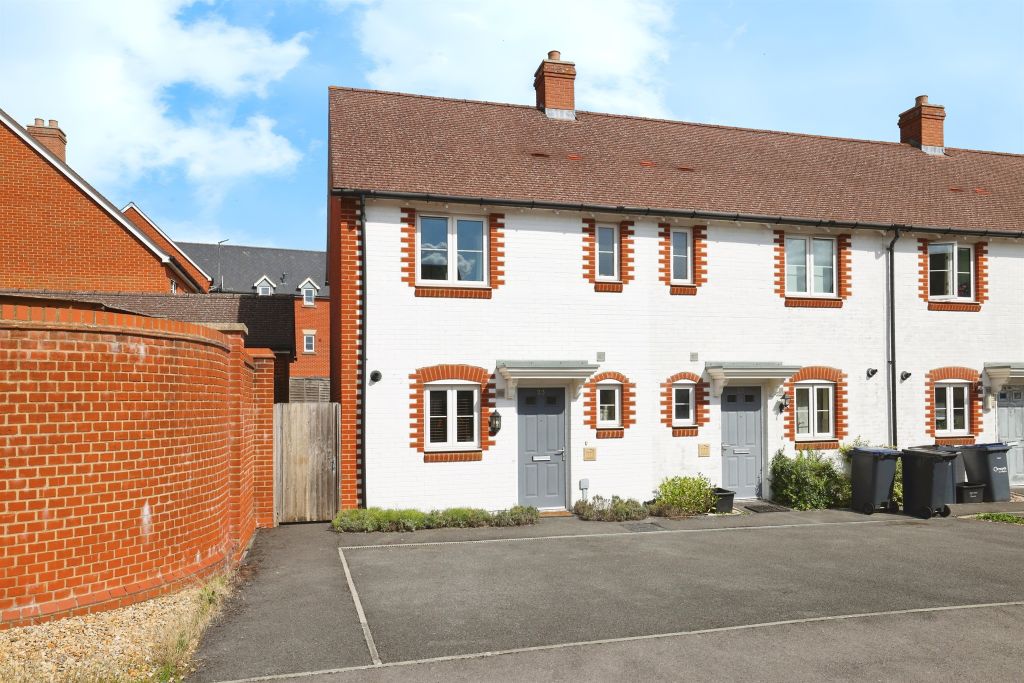 Property photo 2 of 15