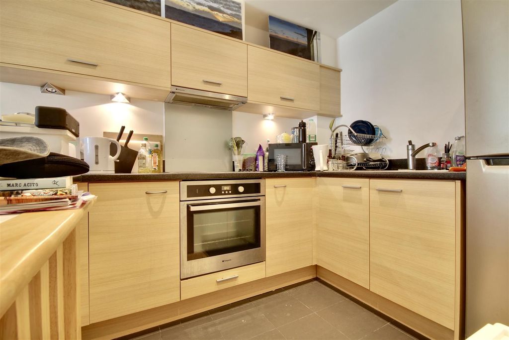 Property photo 1 of 6 9Cffde13-6Aae-4E2F-9F1A-96D7B21D3C9F_1_201_A.Jpeg