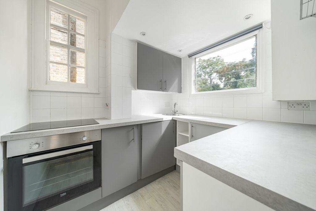 Property photo 3 of 6 1025656 (3)