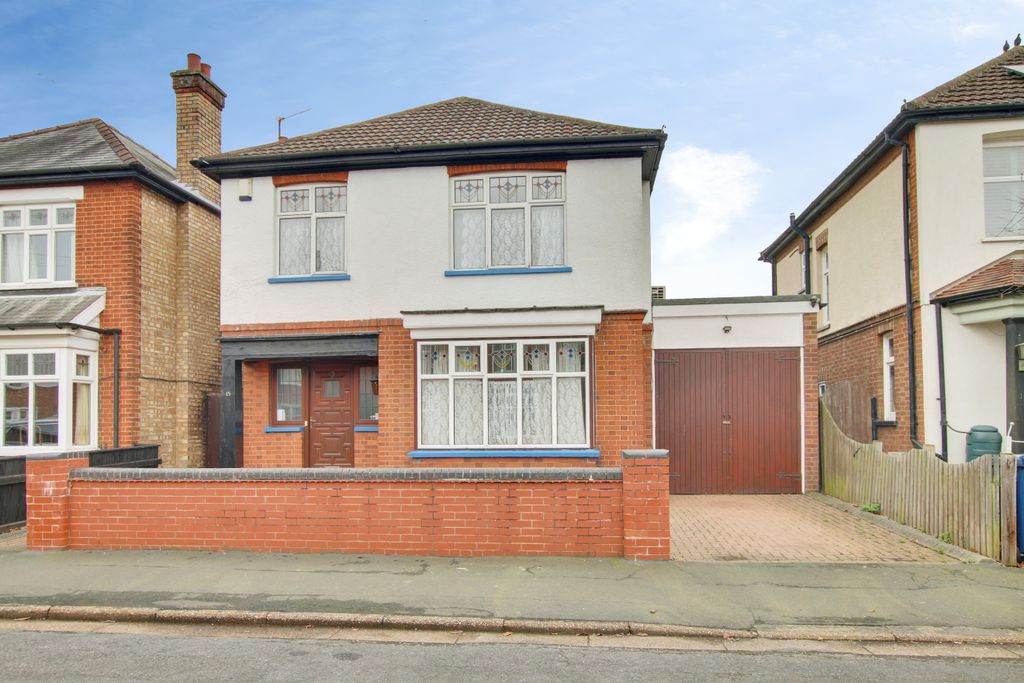 Property photo 1 of 14