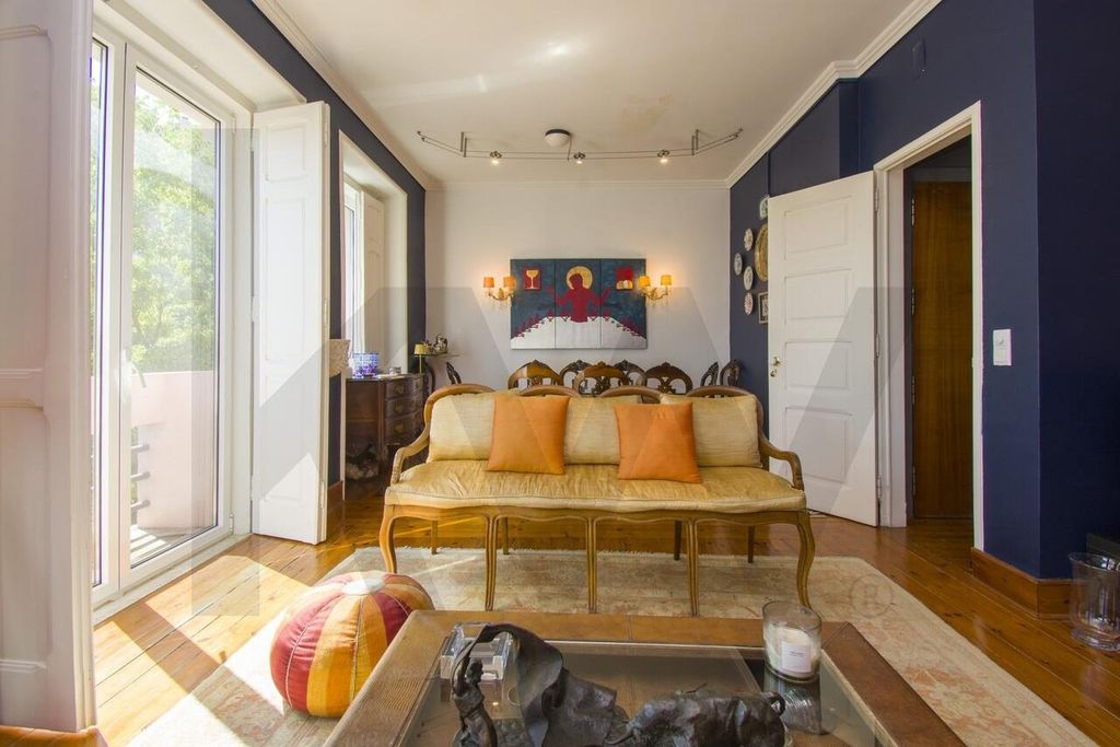 Property photo 1 of 53 Exclusivity And Charm: 3-Bedroom Duplex In The Heart Of Estrela