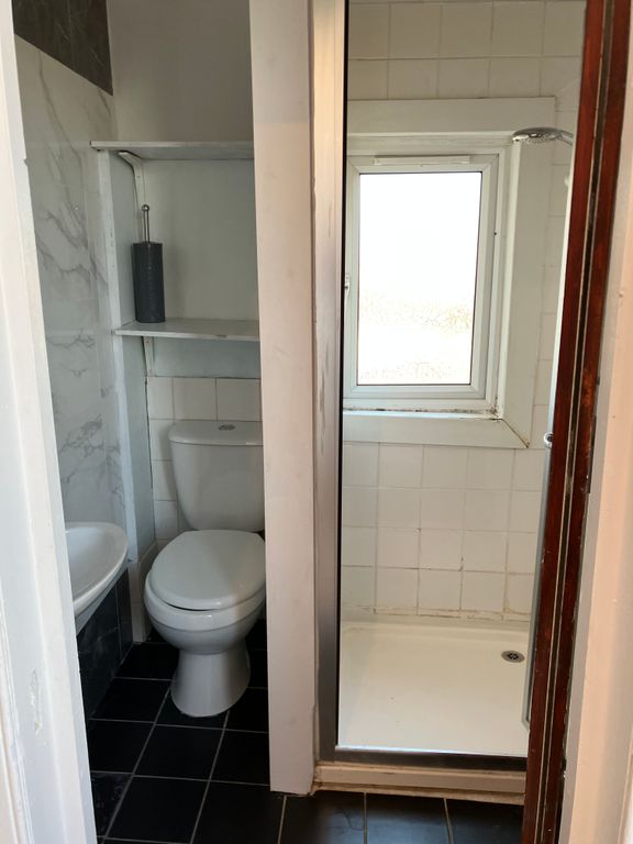 Property photo 3 of 3