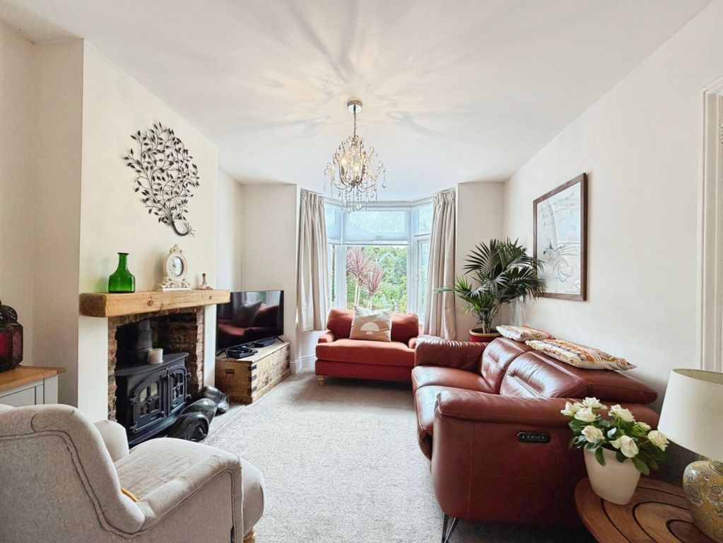 Property photo 3 of 13
