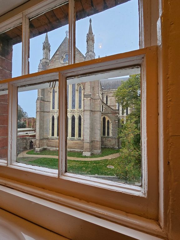 Property photo 3 of 14 Photo 10