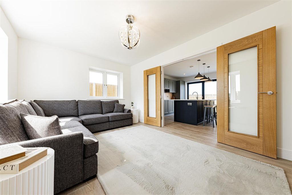 Property photo 3 of 55 L J Imaging-31.Jpg