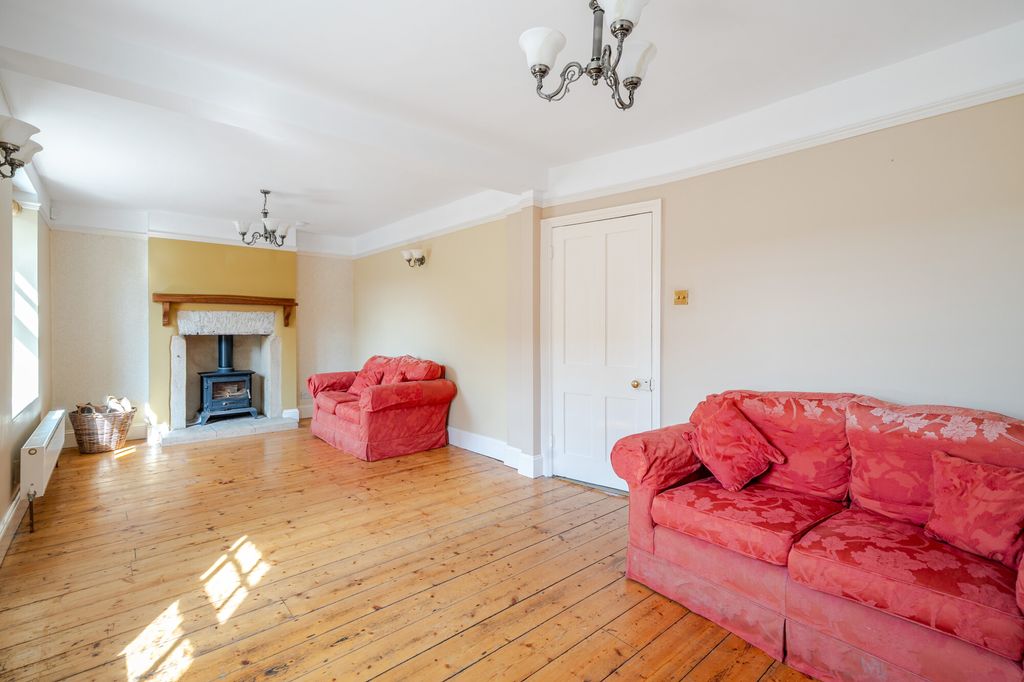 Property photo 3 of 20 Sitting Room