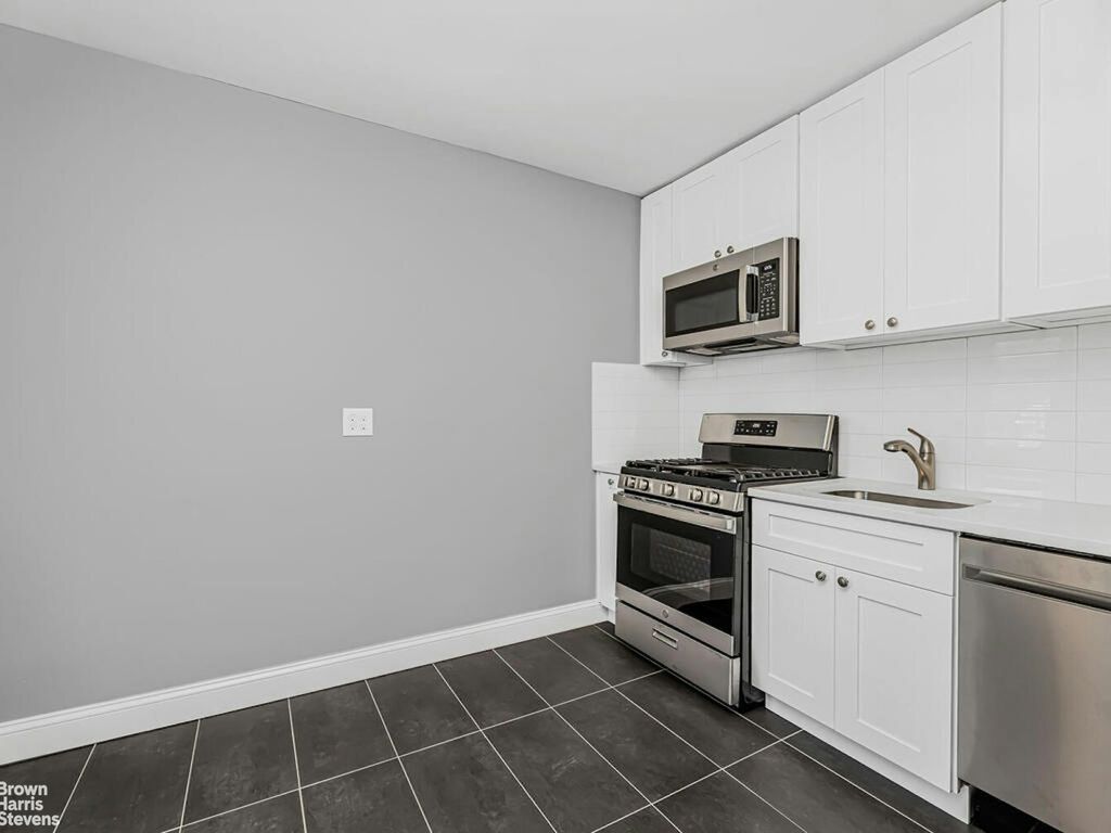 Property photo 2 of 17 <Alttext/>