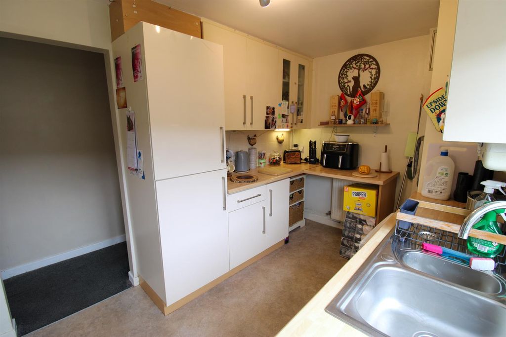 Property photo 3 of 11 Img_2918.Jpg