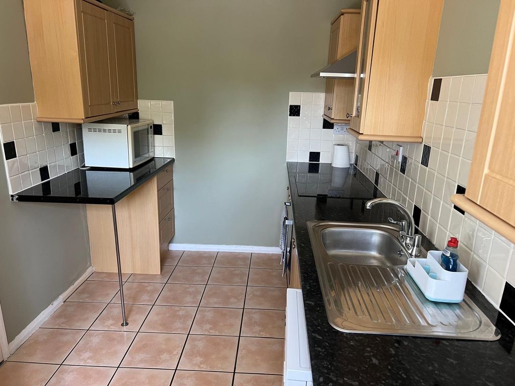 Property photo 3 of 4