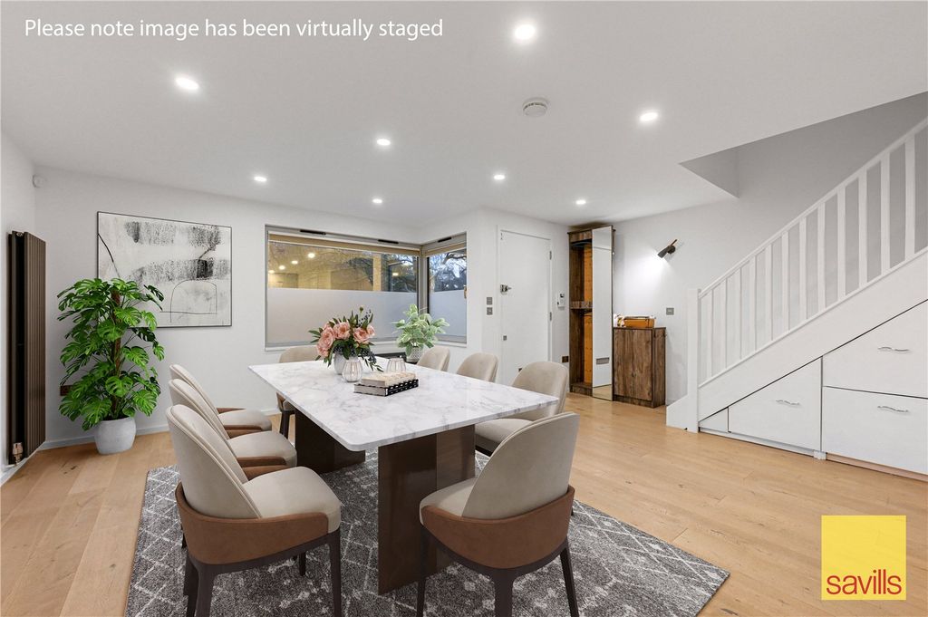 Property photo 2 of 20 Kitchen/Family Room