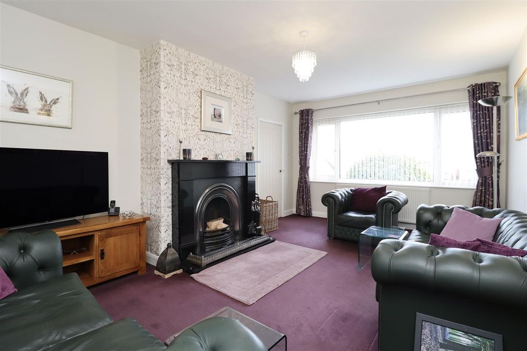 Property photo 3 of 25 Image00020.Jpeg