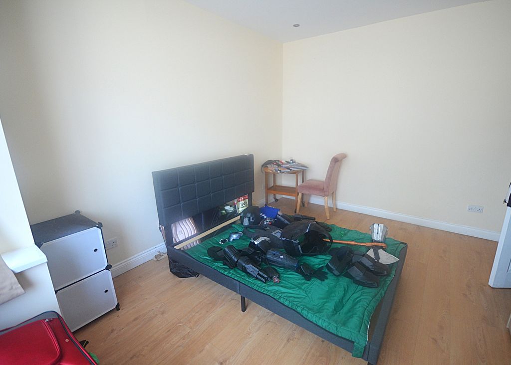 Property photo 2 of 16 Gallery