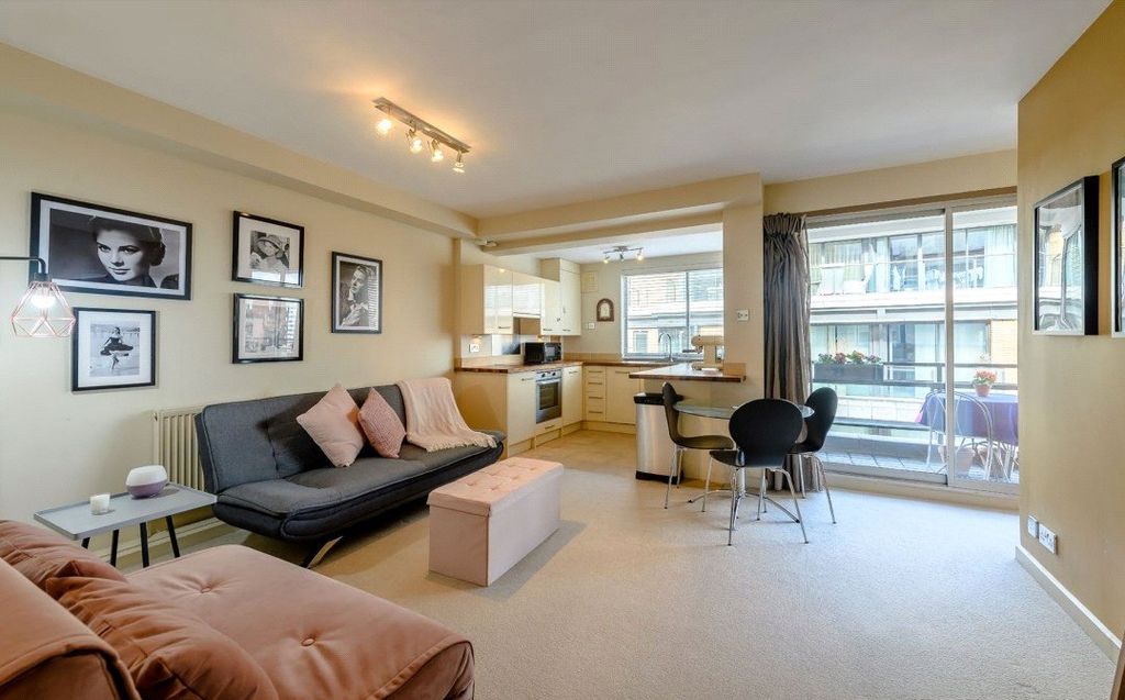 Property photo 1 of 6 Reception Room