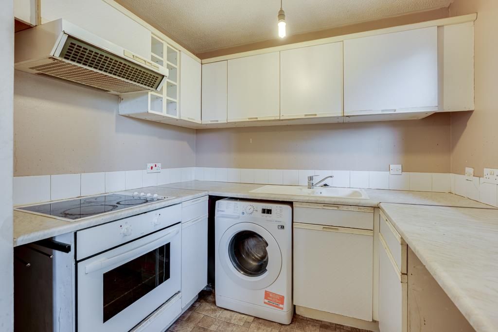 Property photo 3 of 16 6 Gander Close, Weldon-14.Jpg