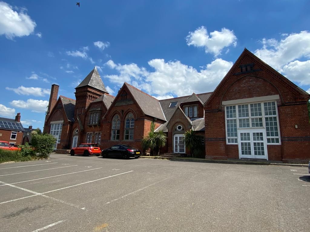 Property photo 1 of 5