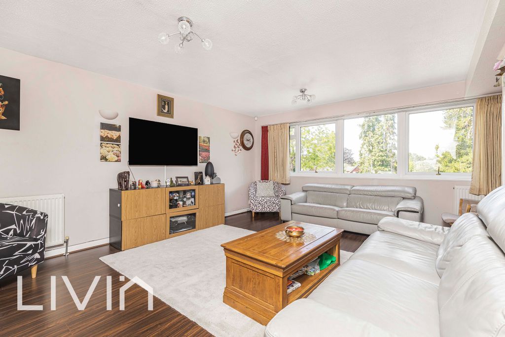 Property photo 2 of 20 025A7720