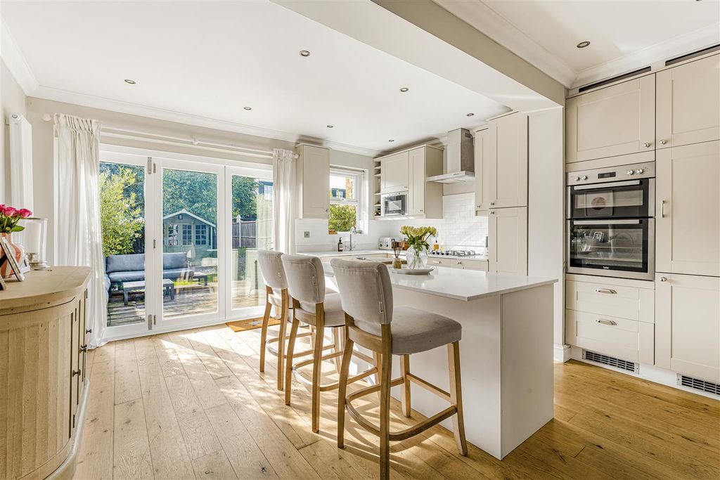 Property photo 1 of 13 Kitchen