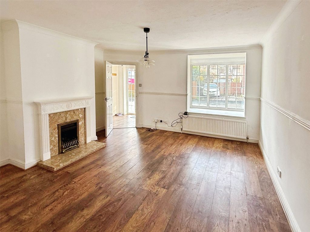 Property photo 3 of 14 3 - Picture No. 22