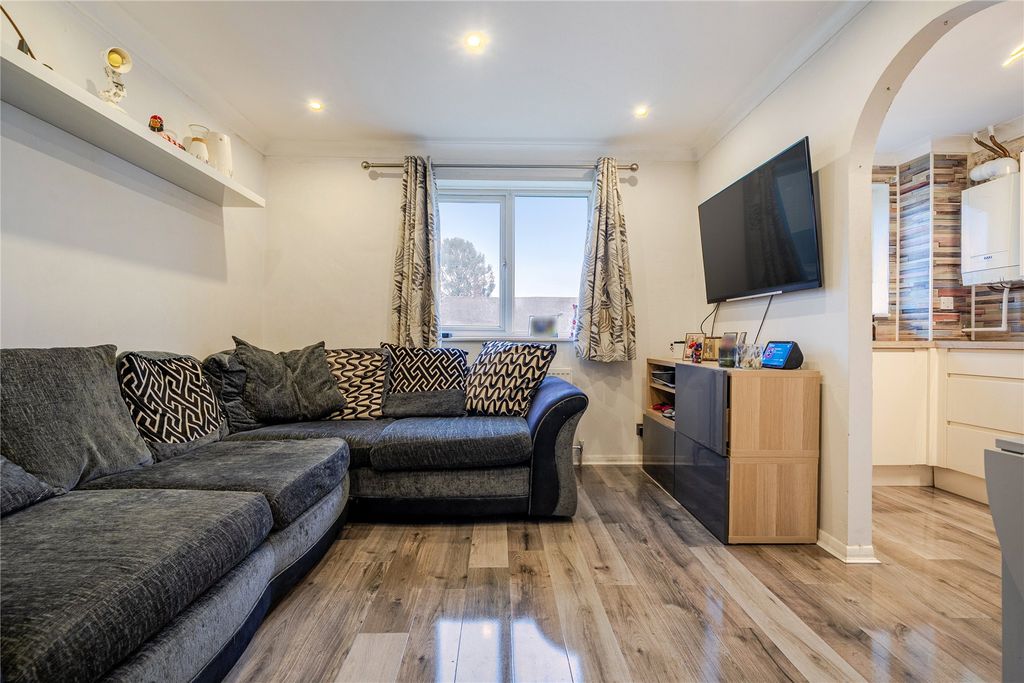 Property photo 2 of 15 Picture No. 08