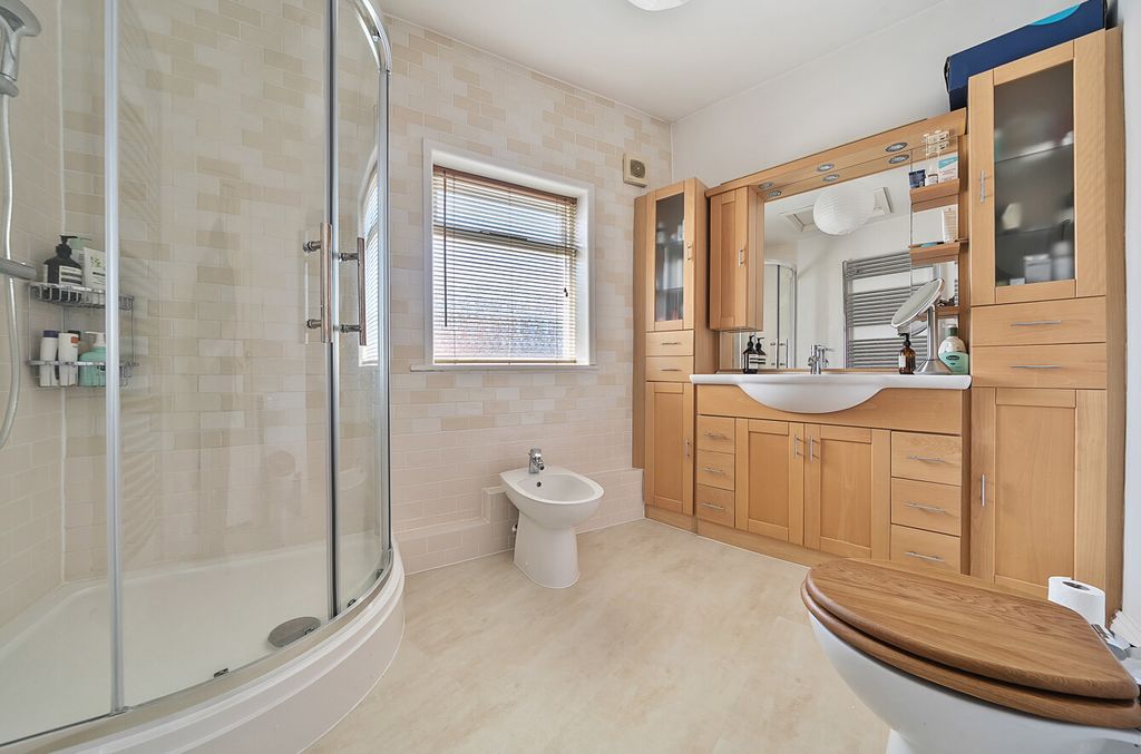 Additional image 7 of 4 bed detached house for saleCastle Street, Portchester, Fareham, Hampshire PO16
