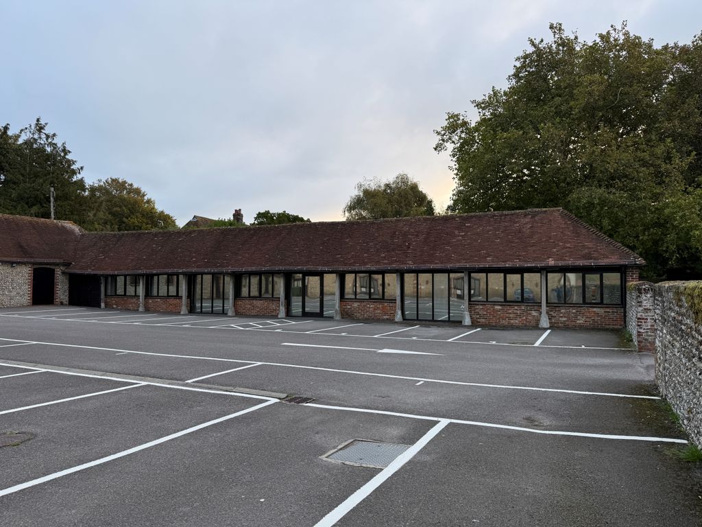 Property photo 1 of 4