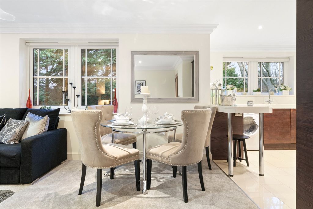 Property photo 2 of 12 Picture No. 05