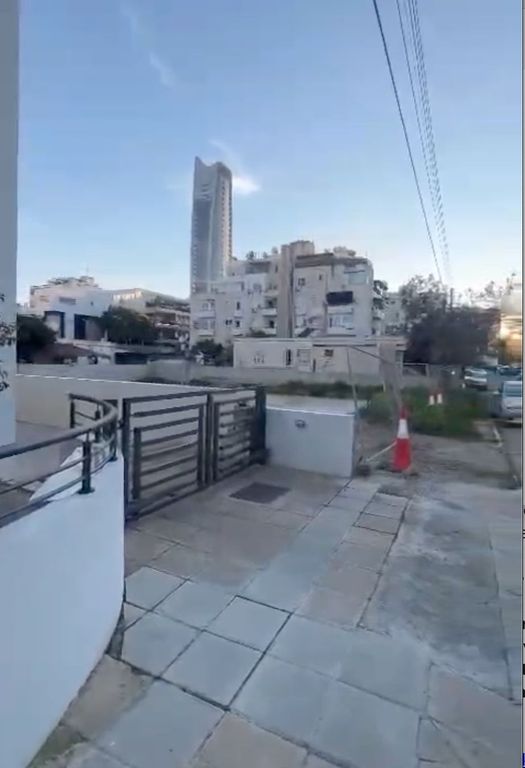 Property photo 3 of 4