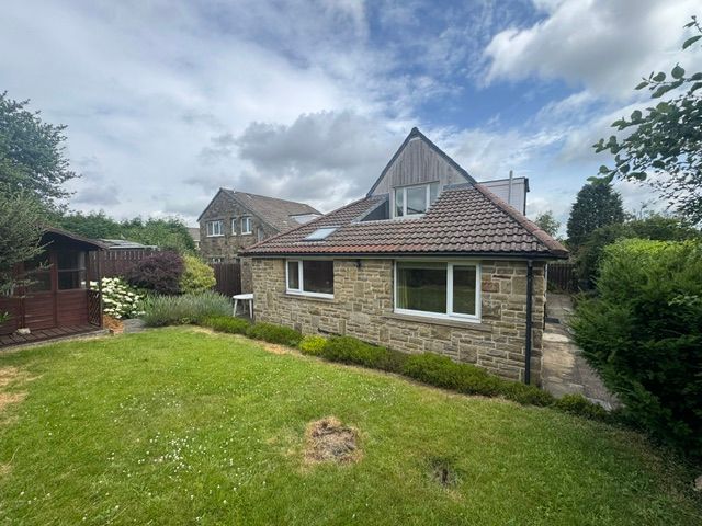 Property photo 3 of 22 Entrance Porch