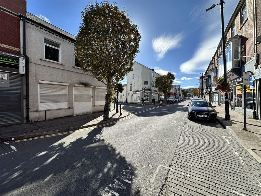 Property photo 2 of 17 Img_6310.Jpg