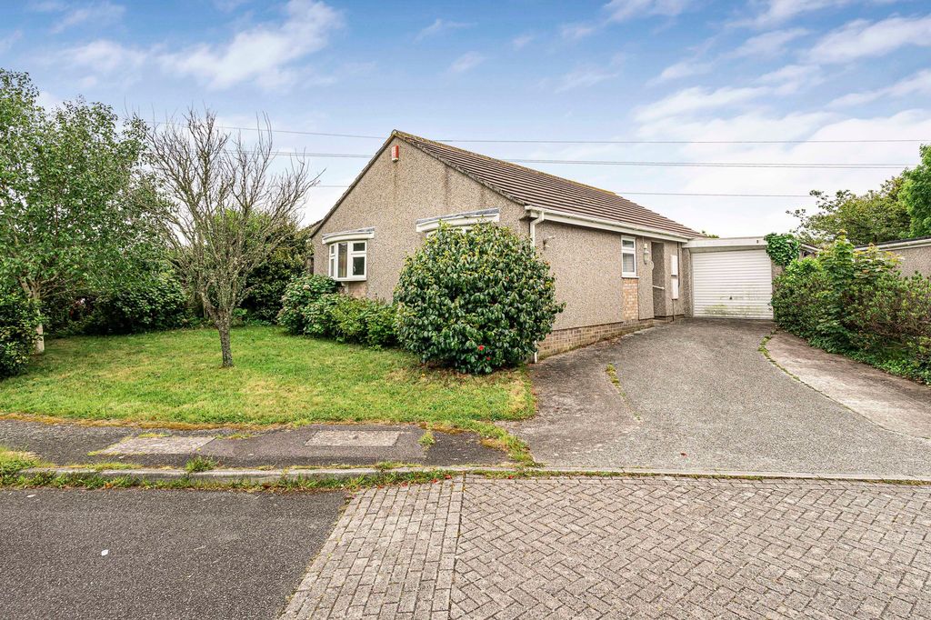Property photo 1 of 20