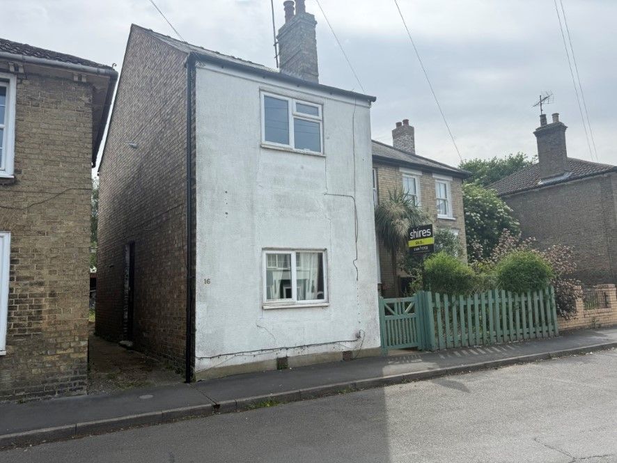 Property photo 2 of 8