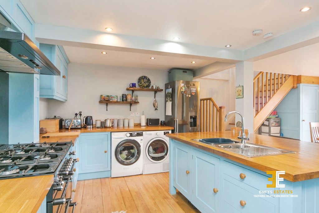 Additional image 20 of 4 bed end terrace house for saleHigh Street, Penmaenmawr LL34