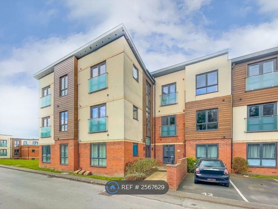 Property photo 2 of 11 Outside Building