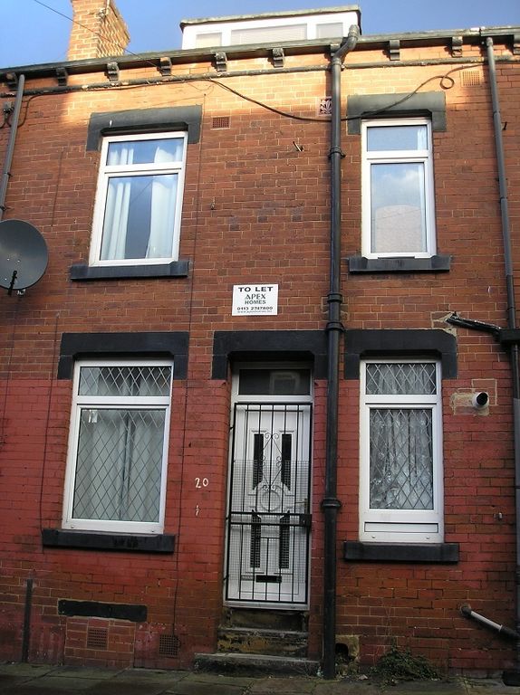 Property photo 1 of 5