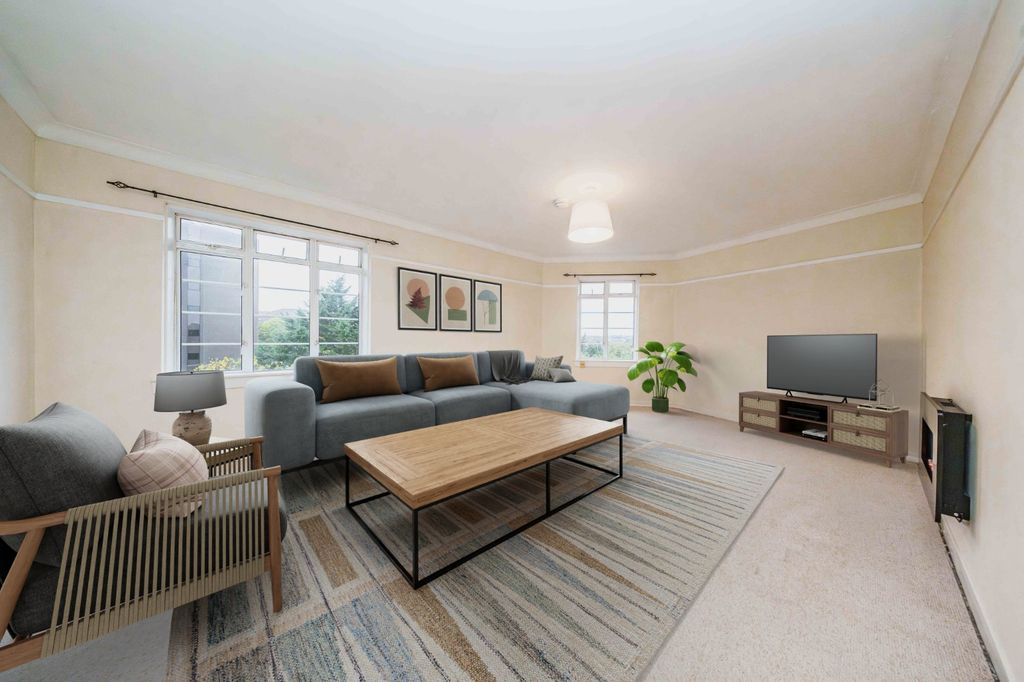 Property photo 2 of 15 Picture 2