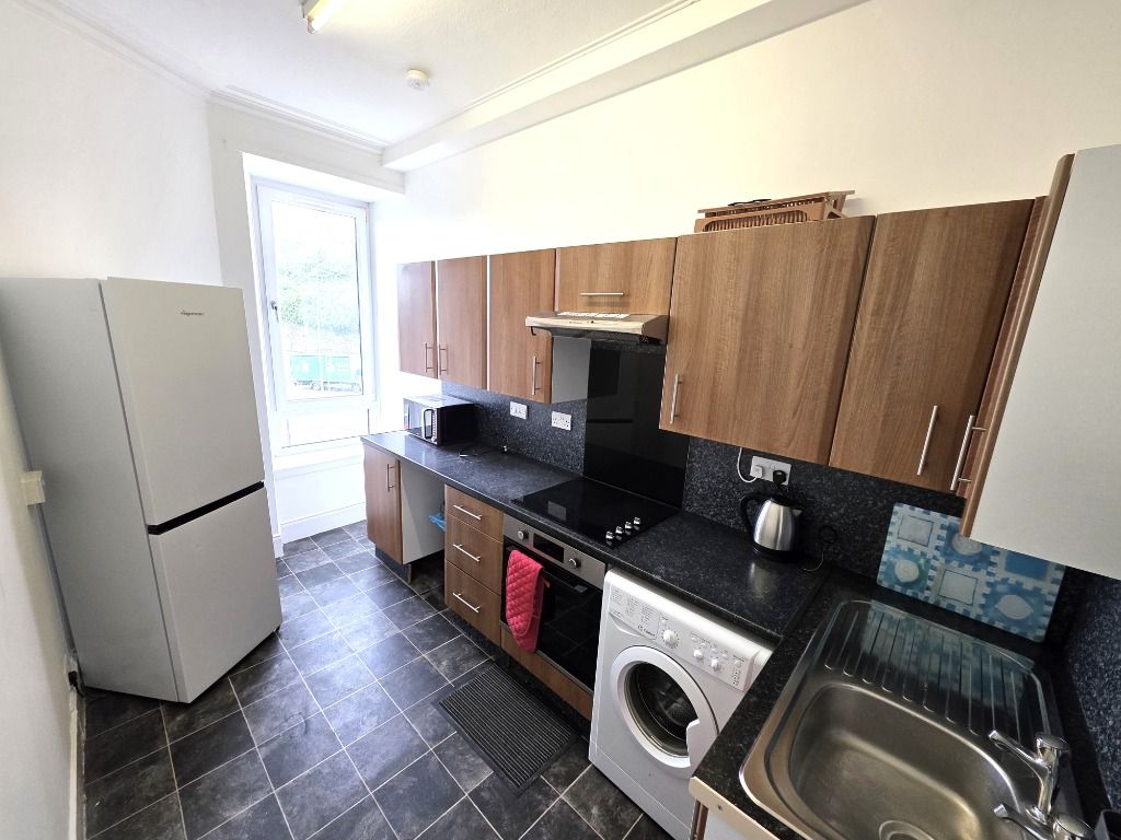 Property photo 2 of 7 Photo 2