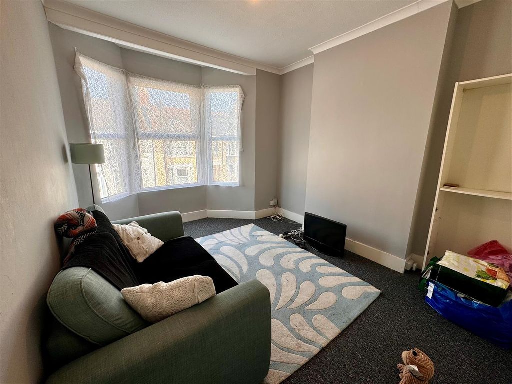 Property photo 3 of 8 Living Room.Jpg