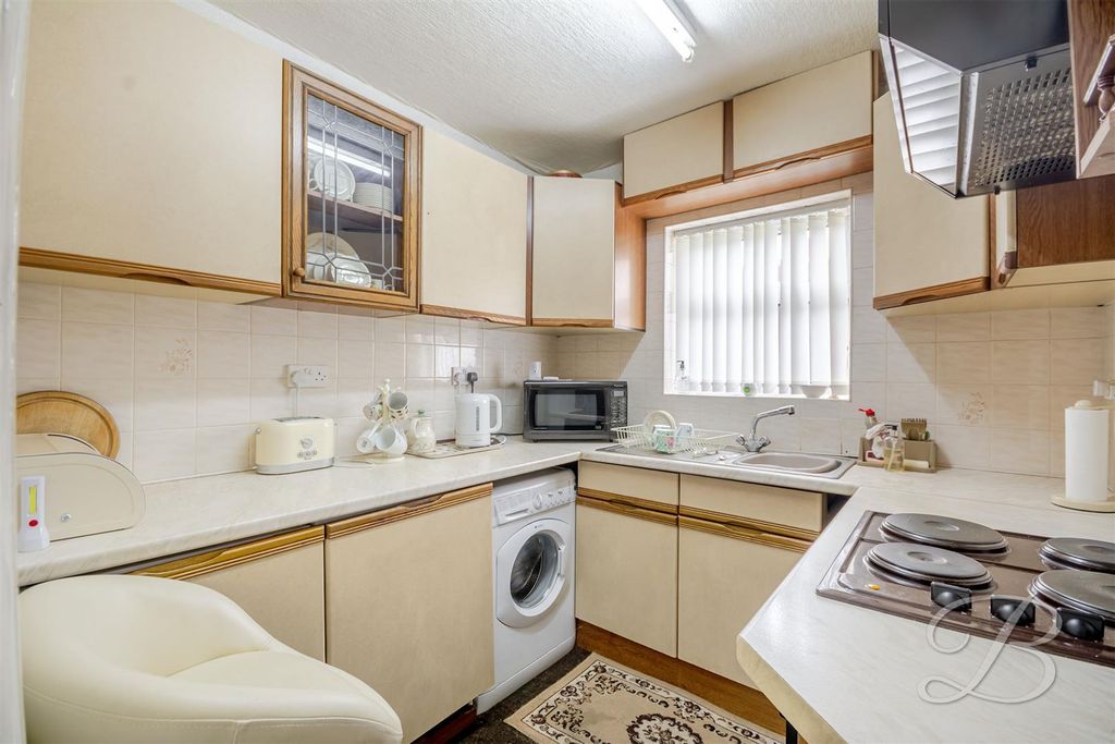 Property photo 2 of 28 Ccltd-21.Jpg