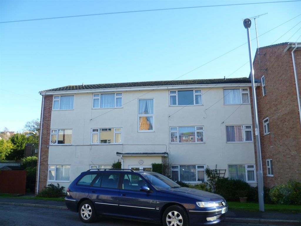 Property photo 1 of 6 P1290263.Jpg