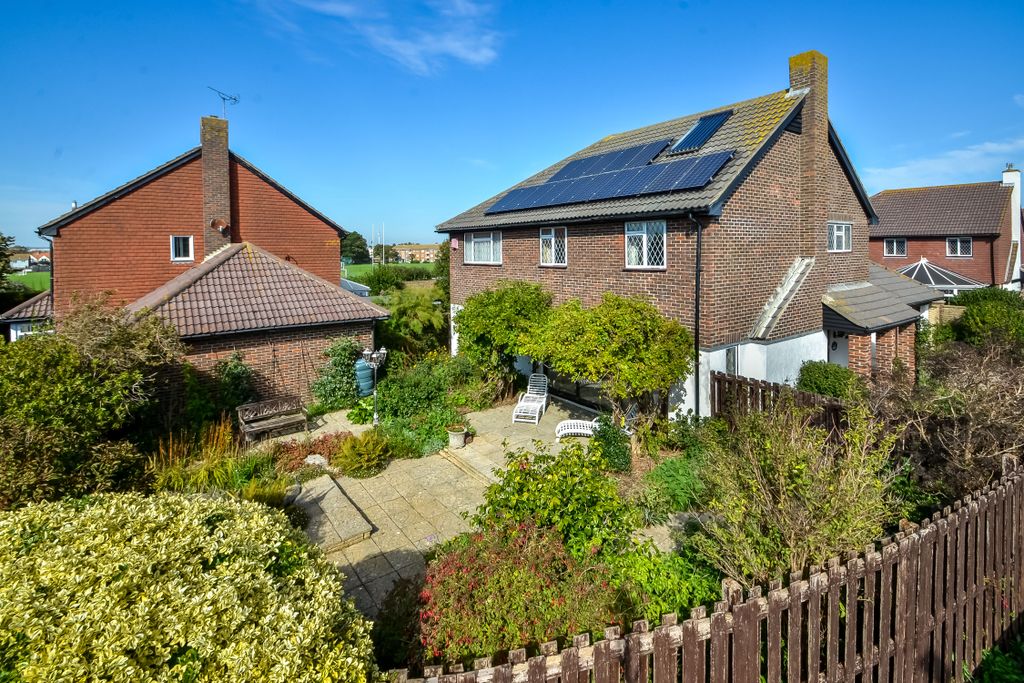 Property photo 1 of 16 Dsc_9149