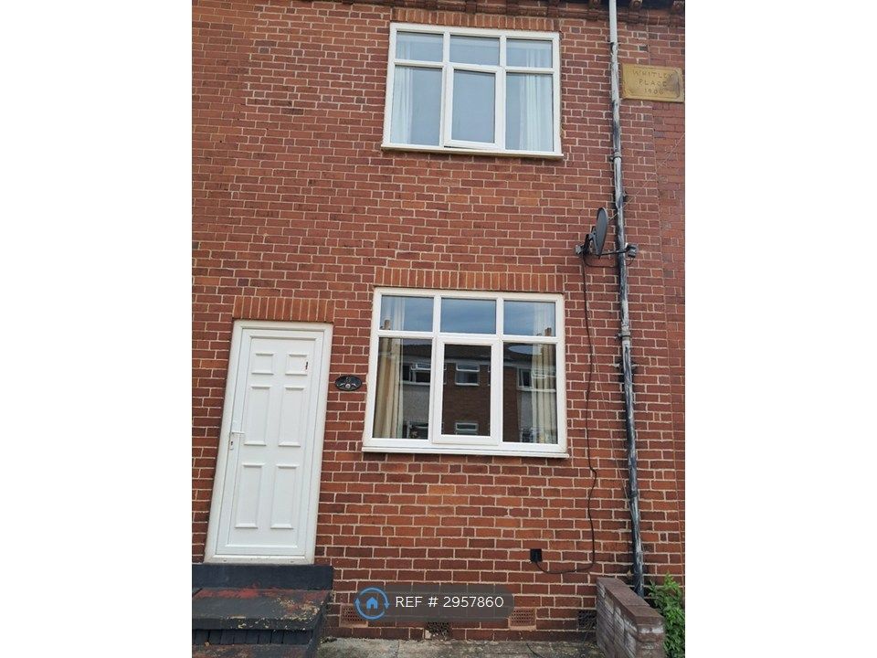 Property photo 1 of 11 Front