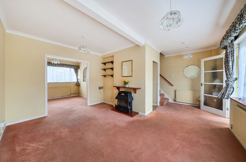 Property photo 2 of 19 Picture No. 15